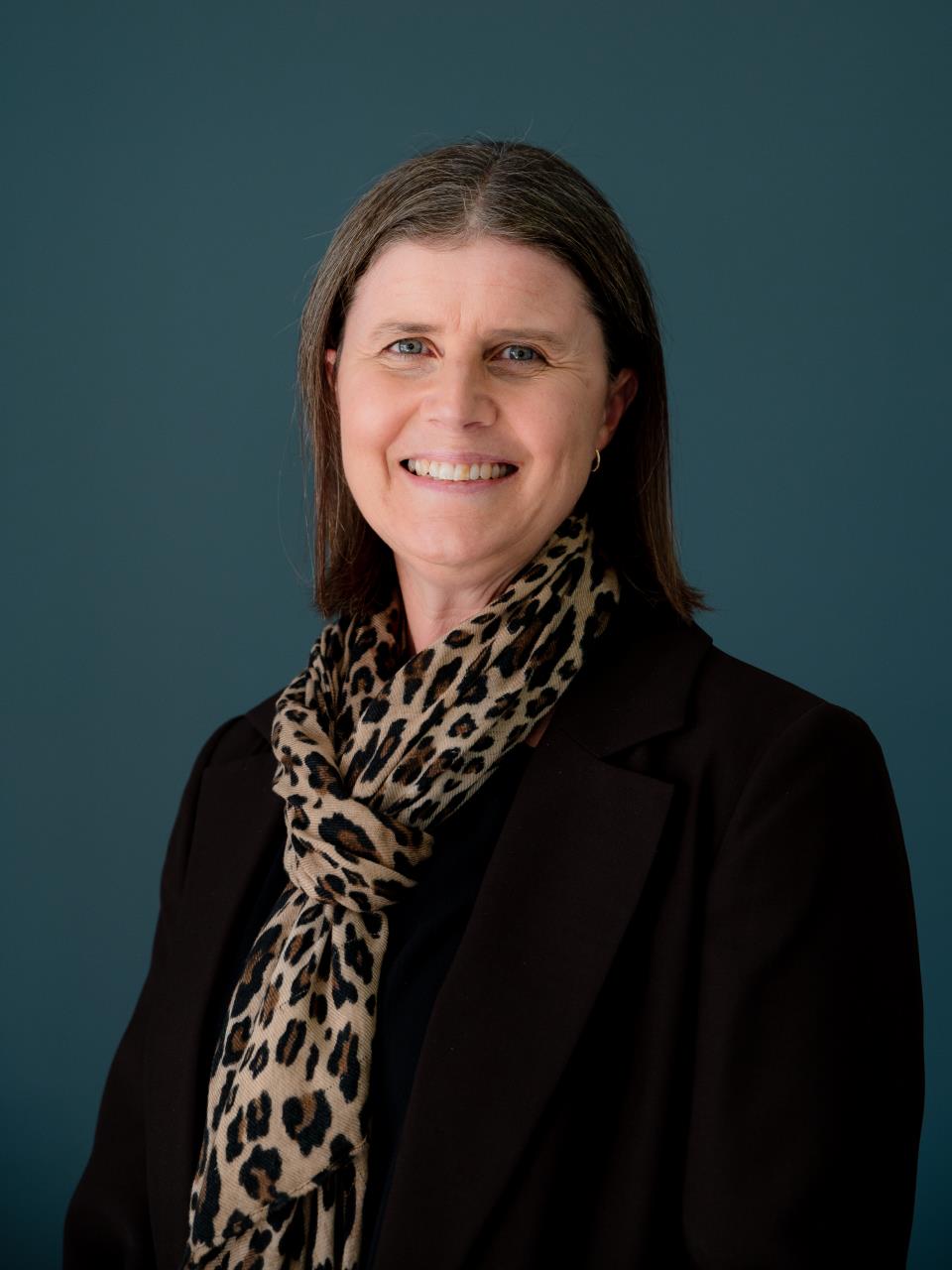 Portrait of Cr Jo Hemley